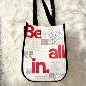 Lululemon shopping bag